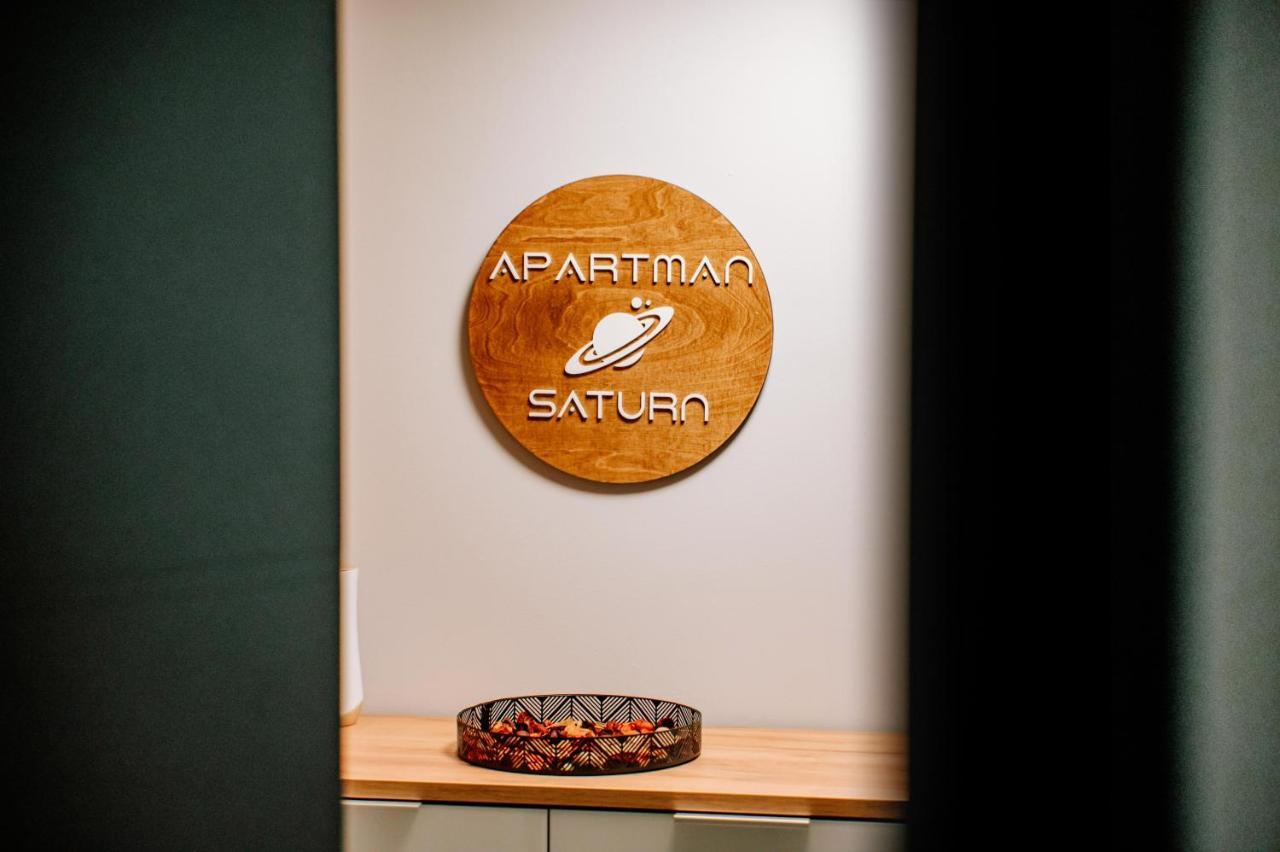 Saturn Apartment